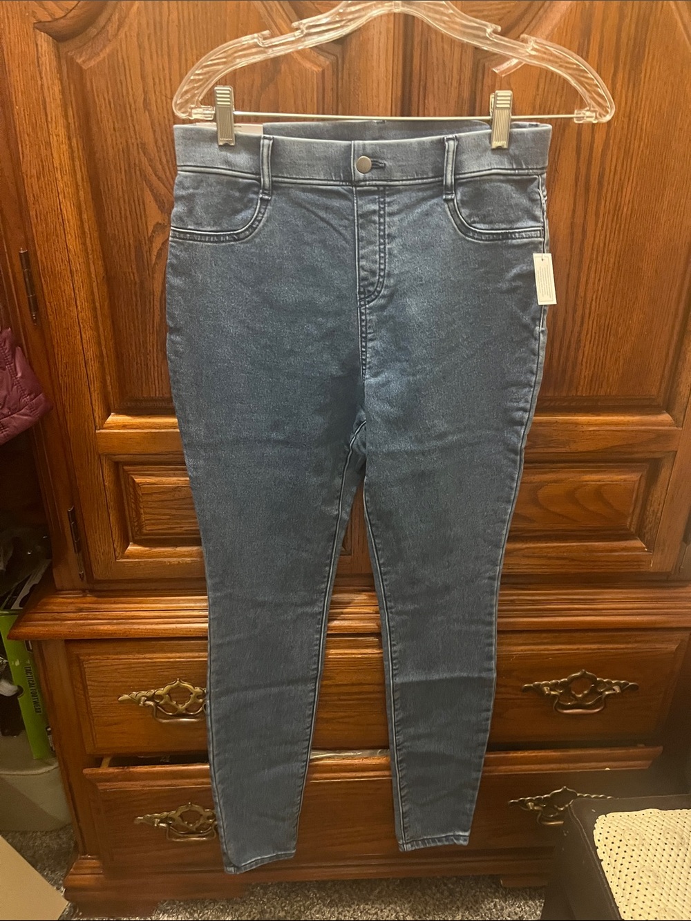 NWT! Time and tru skinny jeans!!